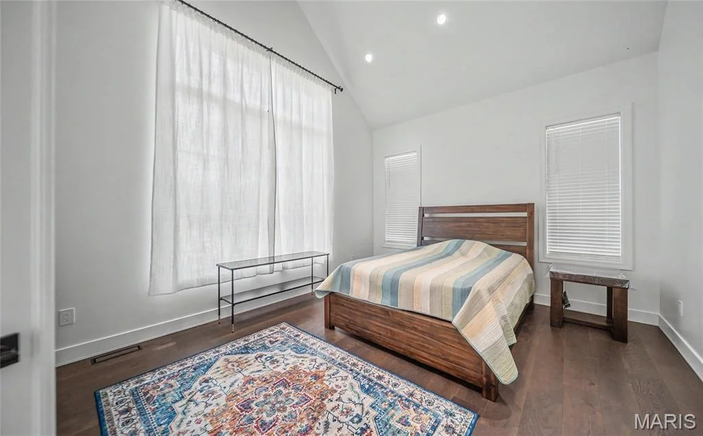 Photo of 604 Winchester Drive