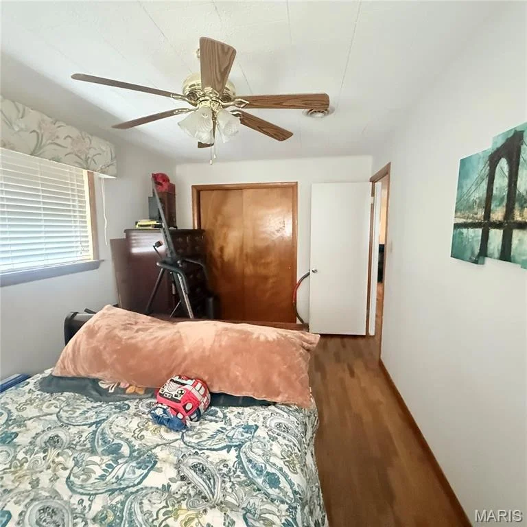 Photo of 1116 Locust Drive