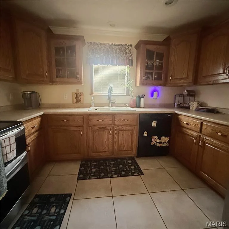 Photo of 1116 Locust Drive