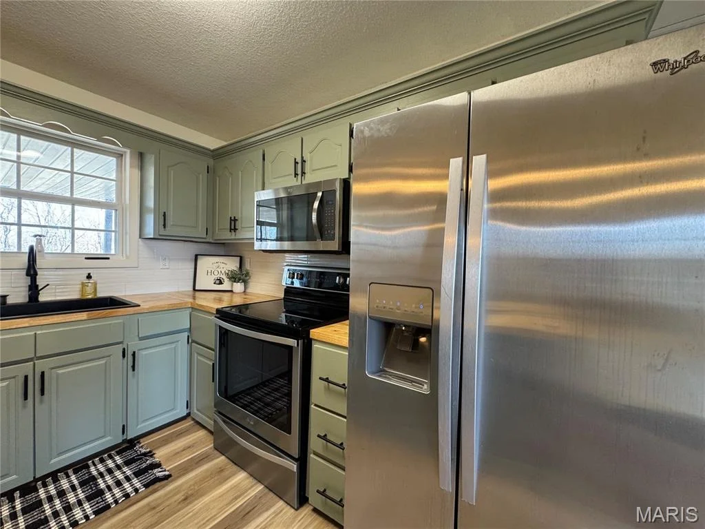 Photo of 13811 Highway O