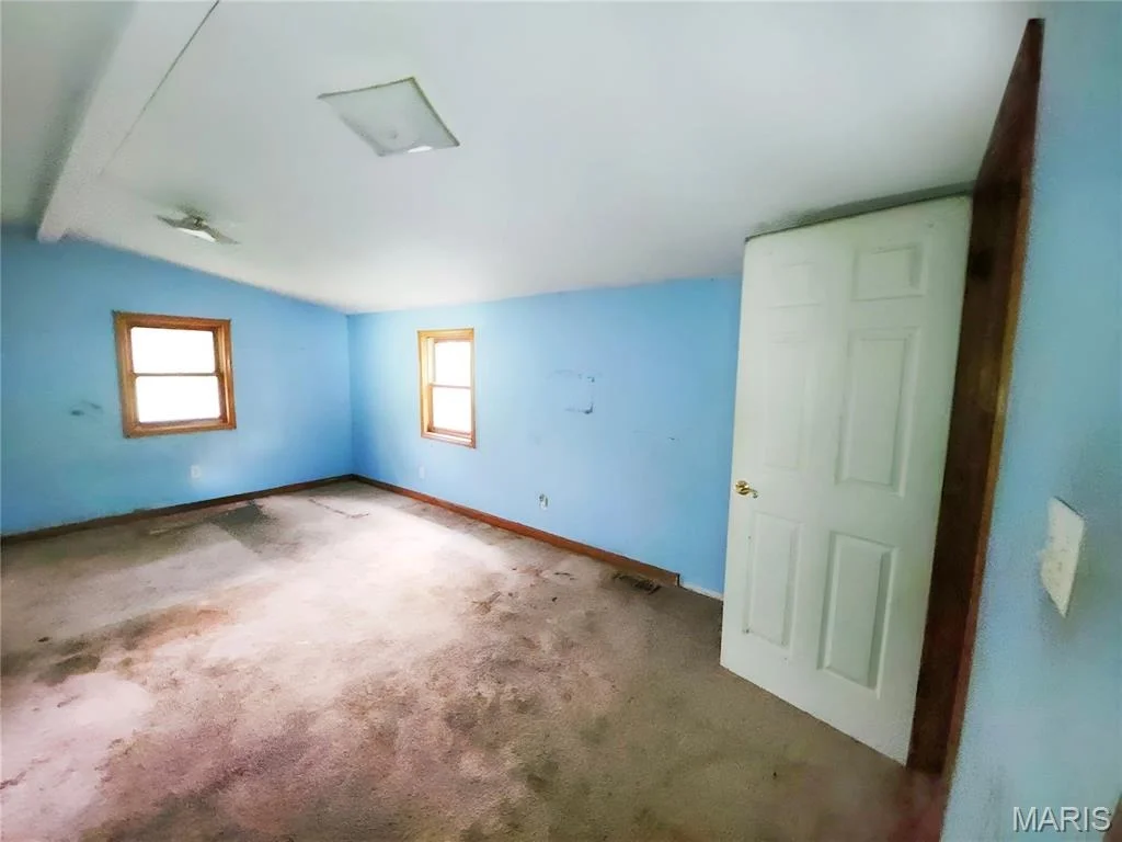 Photo of 907 Rock Road