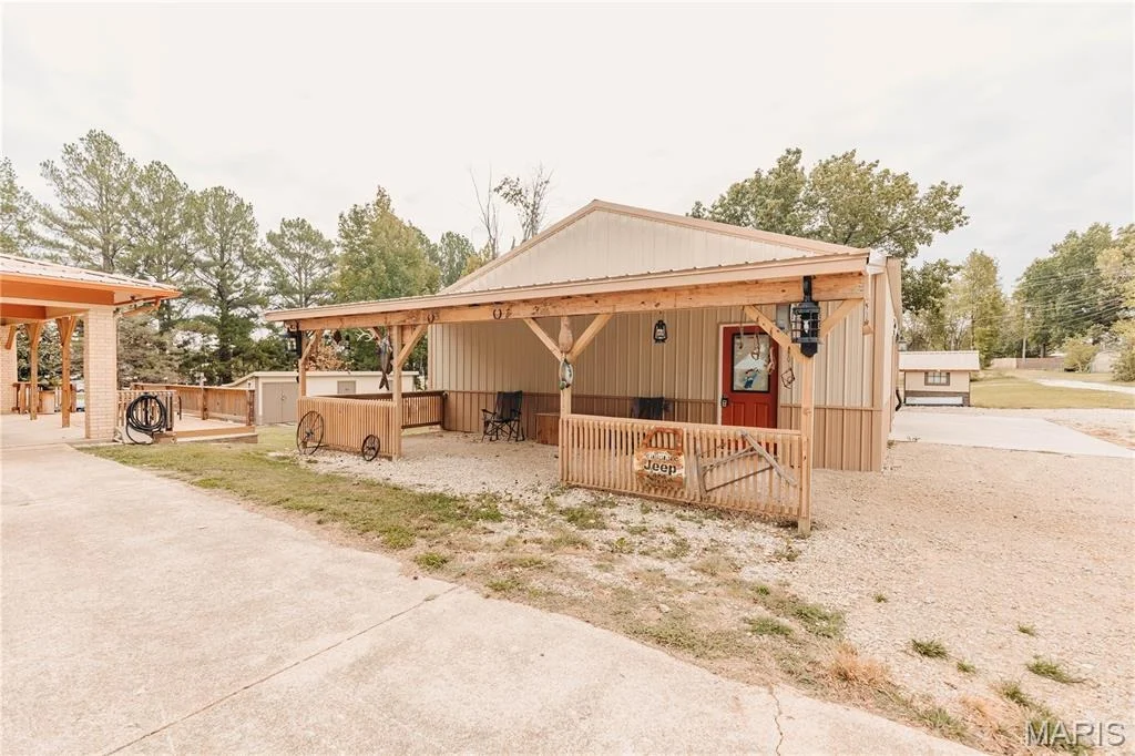Photo of 103 Qc Lane