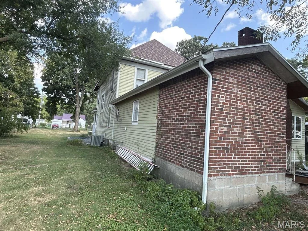 Photo of 805 Morris Avenue