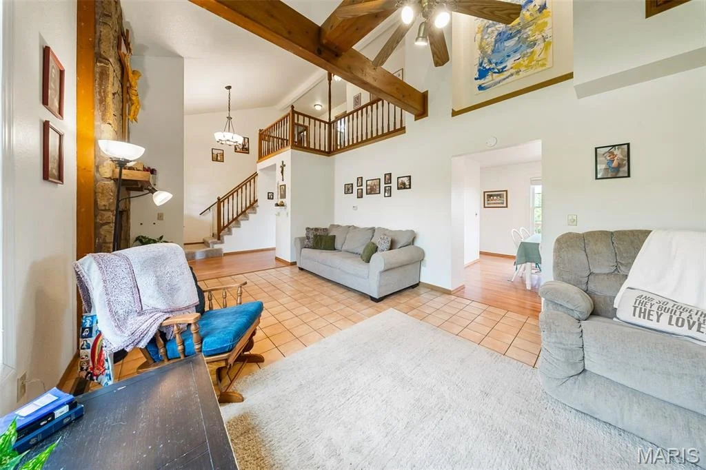 Photo of 105 Meadow Lane
