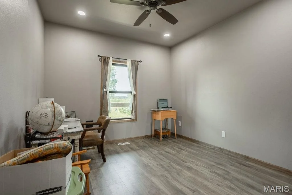 Photo of 56504 Shaw Road