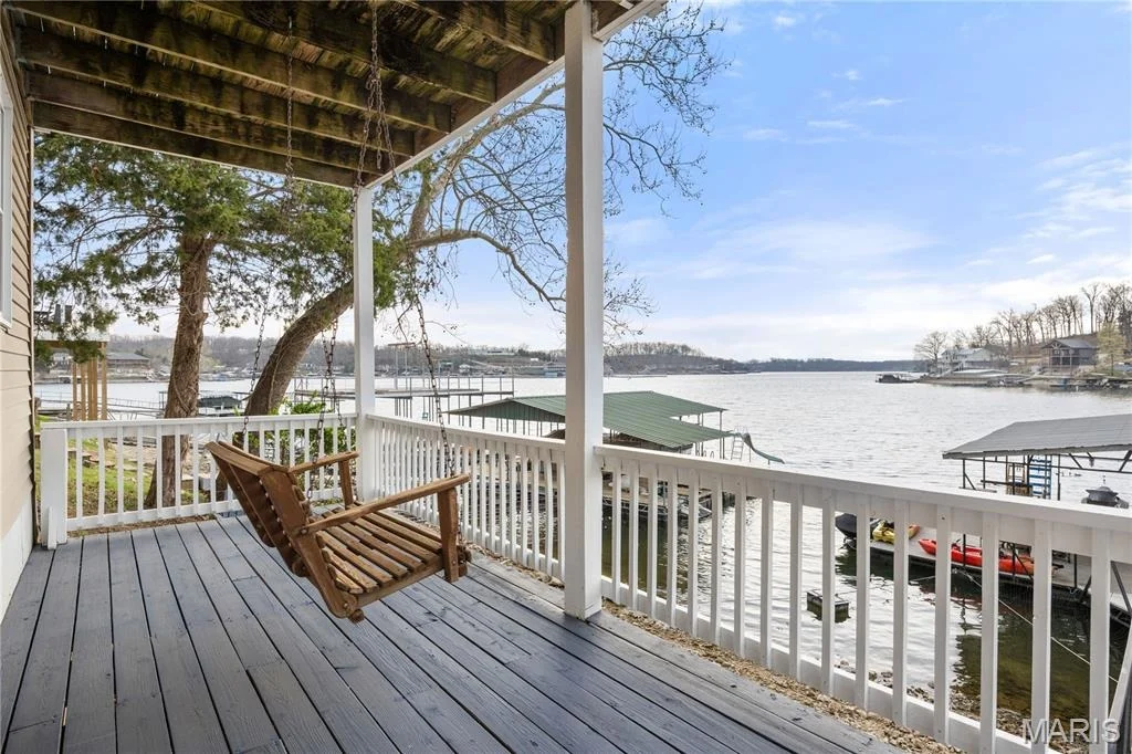 Photo of 30481 Edgeview Drive