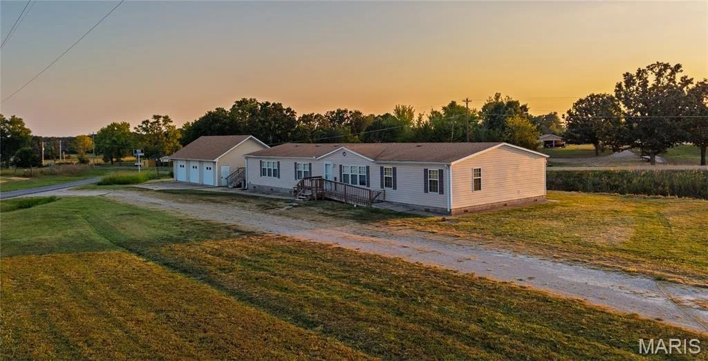 Photo of 10135 County Road 8010