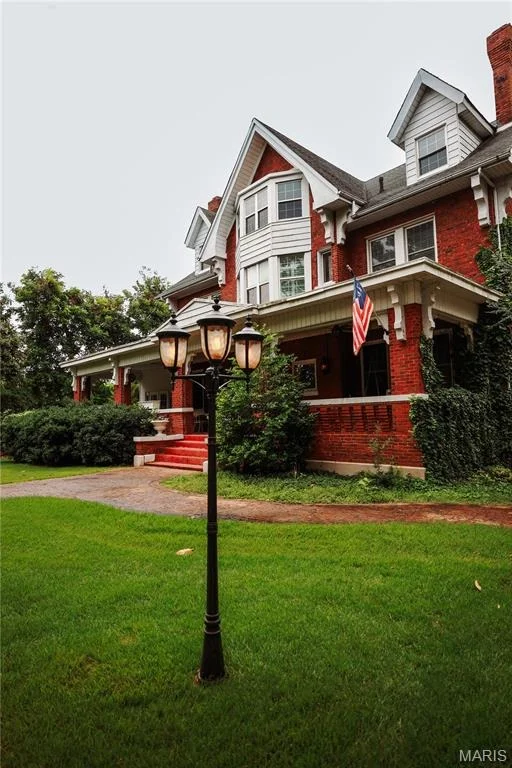 Photo of 201 N Jackson Street