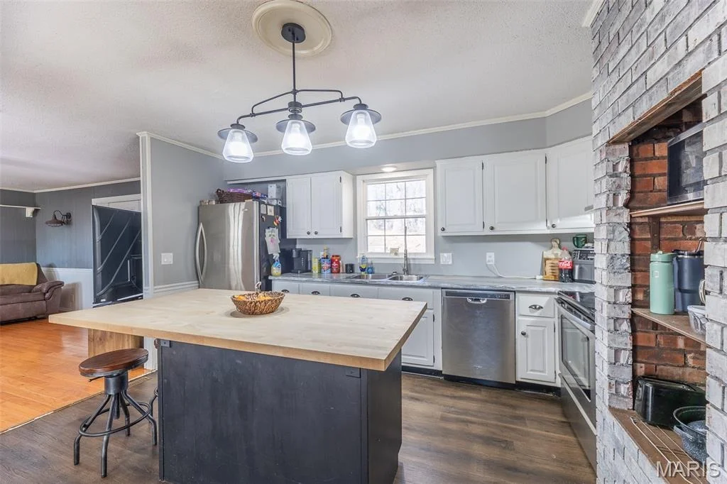 Photo of 16747 Chalk Bluff Trail