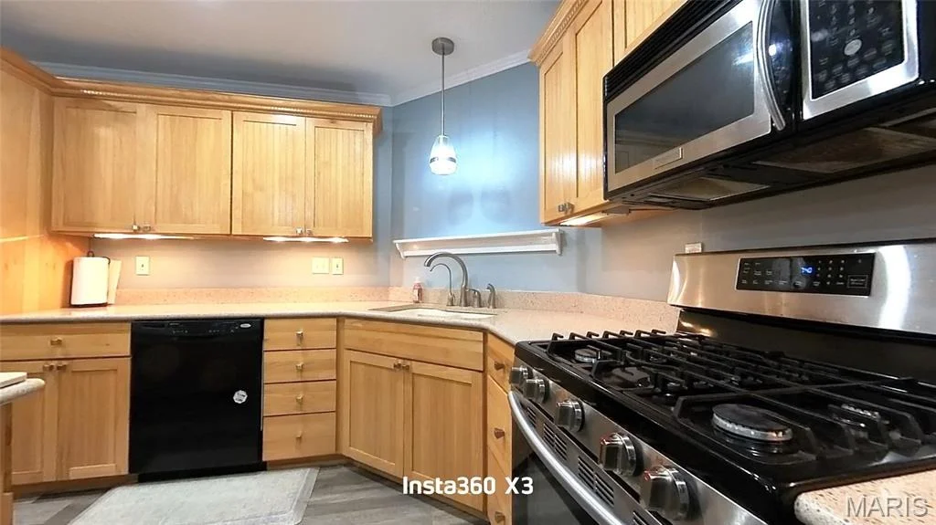 Photo of 7584 Private Road 2453