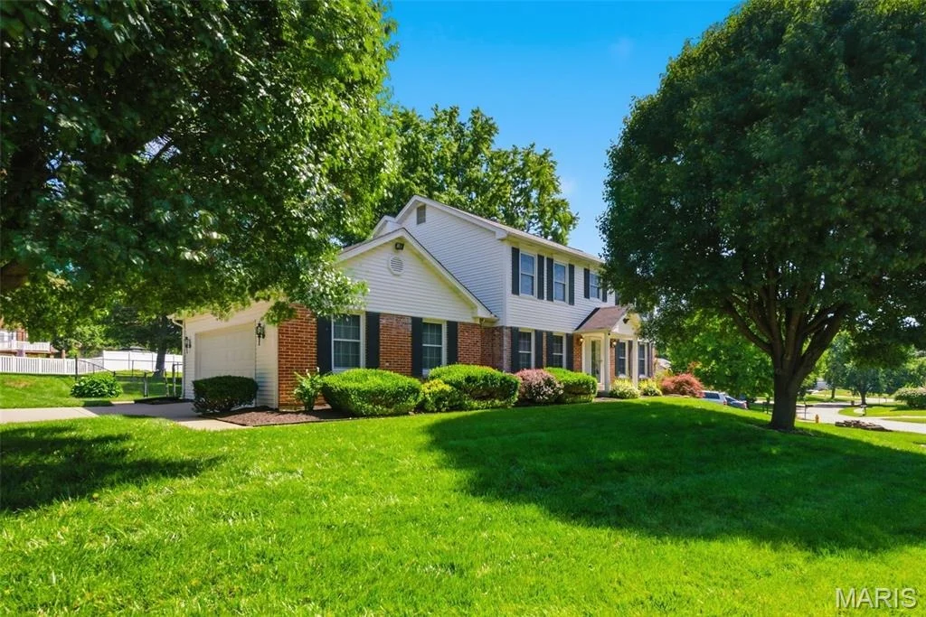 Photo of 446 Woodstream Drive