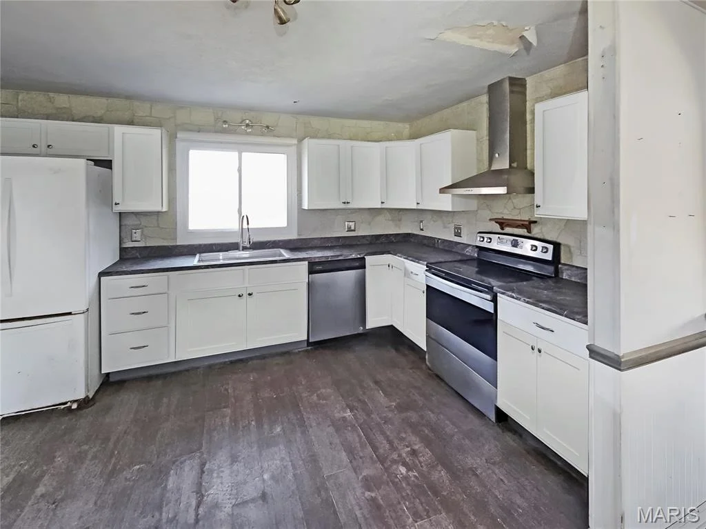 Photo of 9533 Berry Road