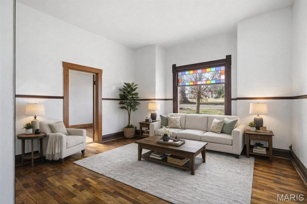 Photo of 722 M- Maple Street