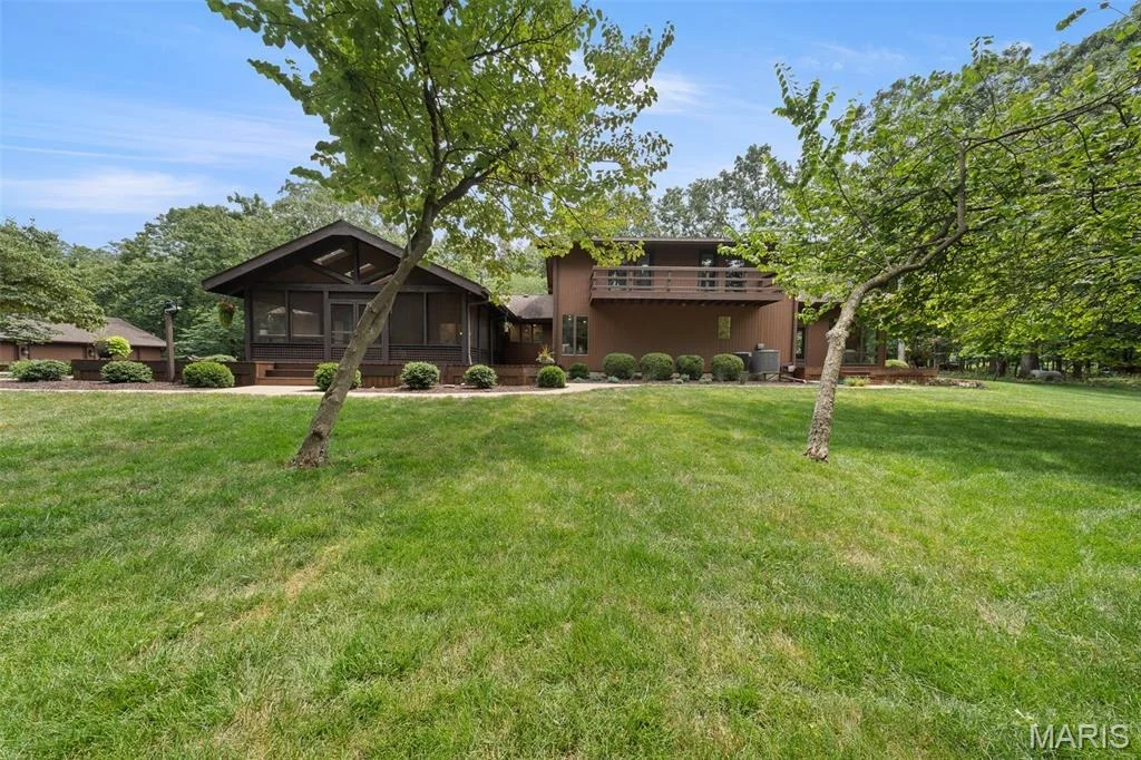 Photo of 511 E Christy Drive