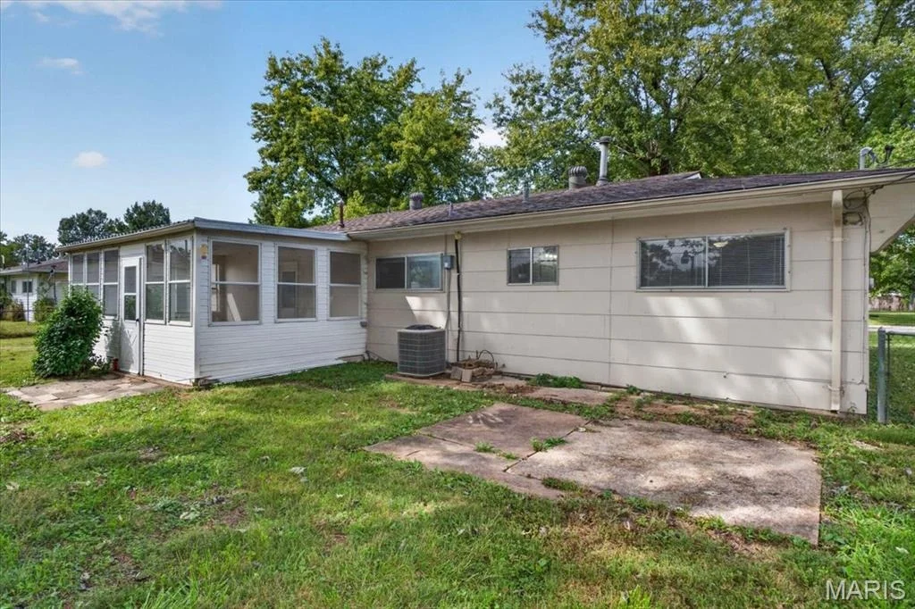 Photo of 446 Kathryn Drive