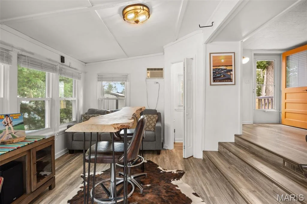 Photo of 33017 Fairglen Road