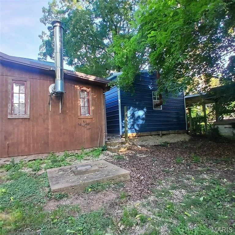 Photo of 111 S College Street
