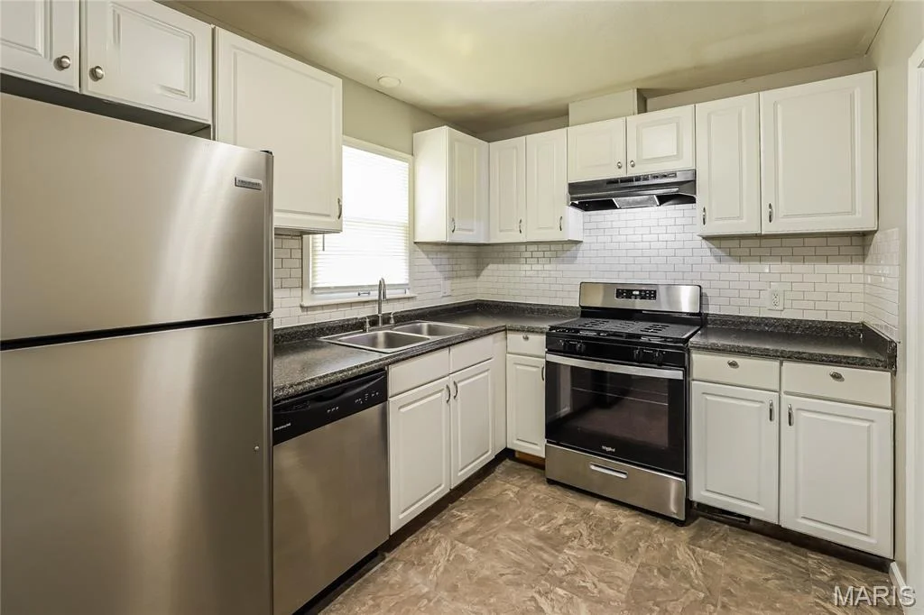 Photo of 1502 Broadway Street