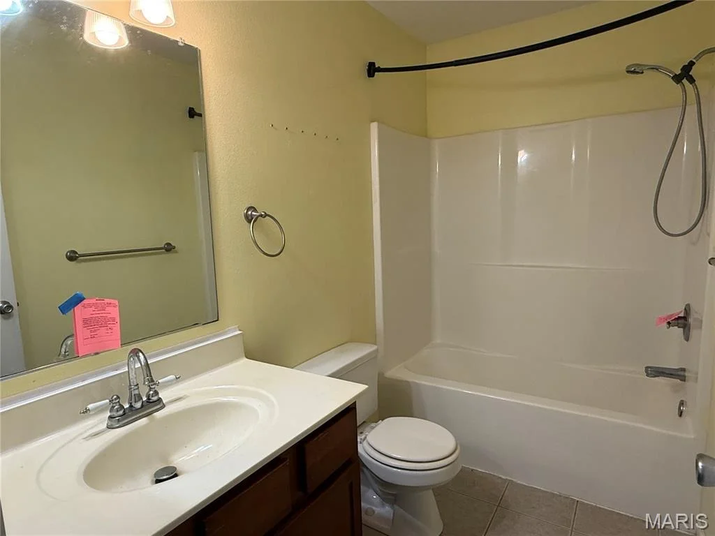 Photo of 16531 Hoyt