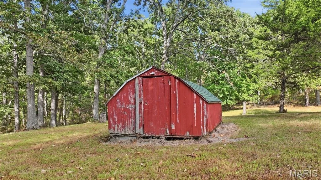 Photo of 1804 Bluebird Road