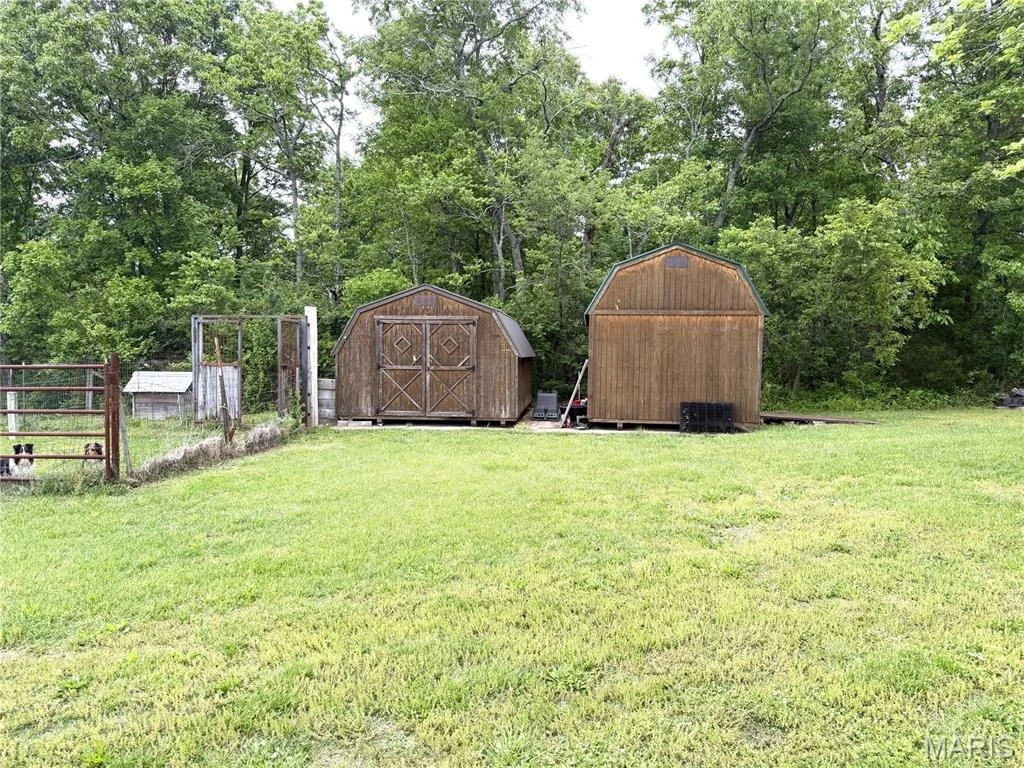 Photo of 2864 Spring Valley Road