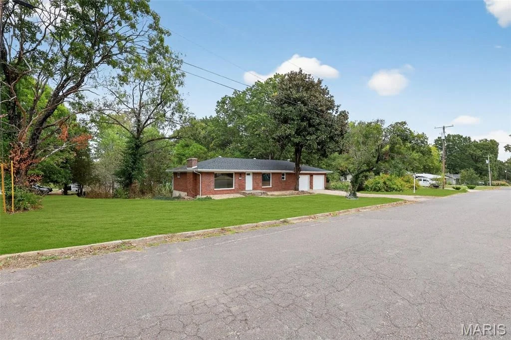Photo of 315 Hillcrest Drive