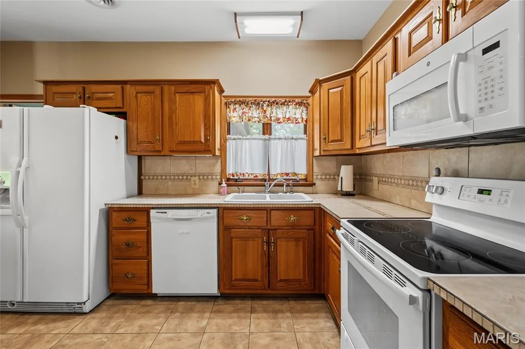 Photo of 841 Dilworth Road