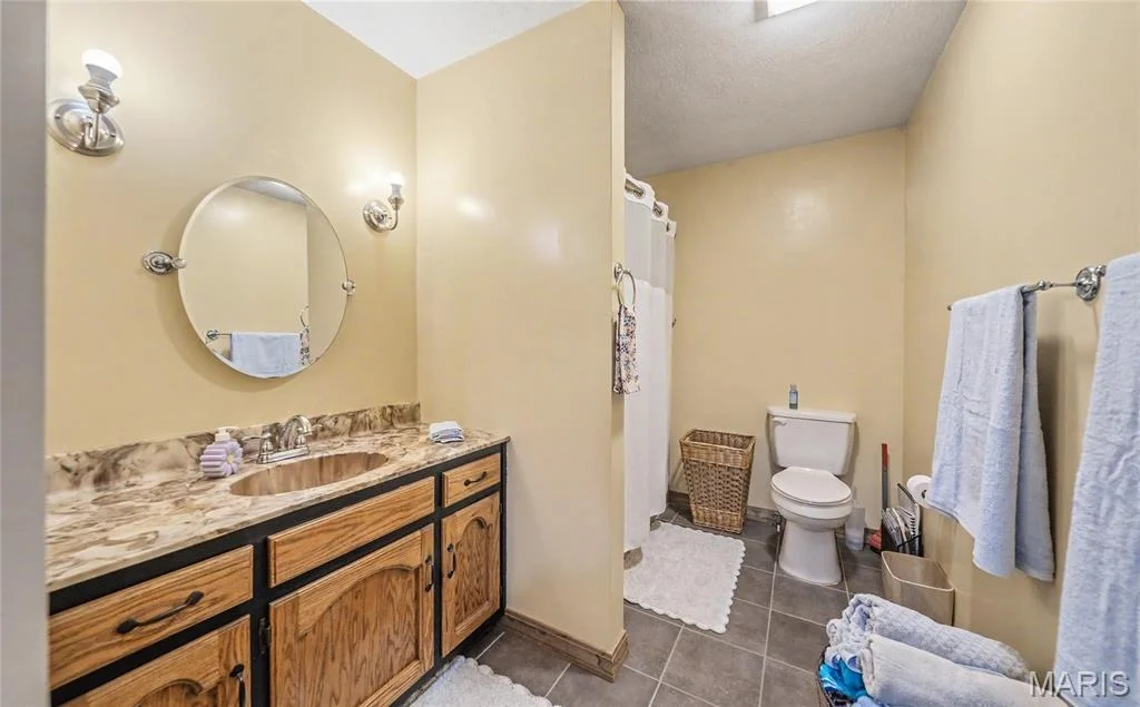 Photo of 13915 Maple Lane