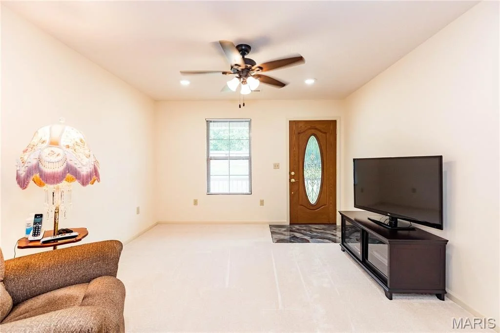 Photo of 505 W 2nd Street