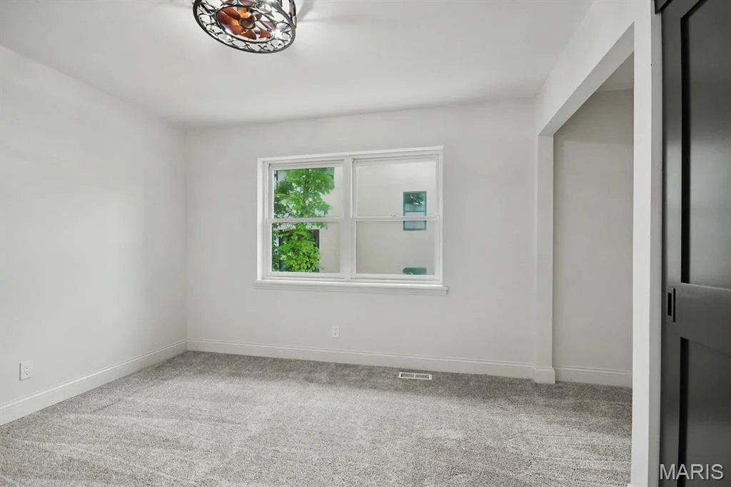 Photo of 406 Meyer Avenue