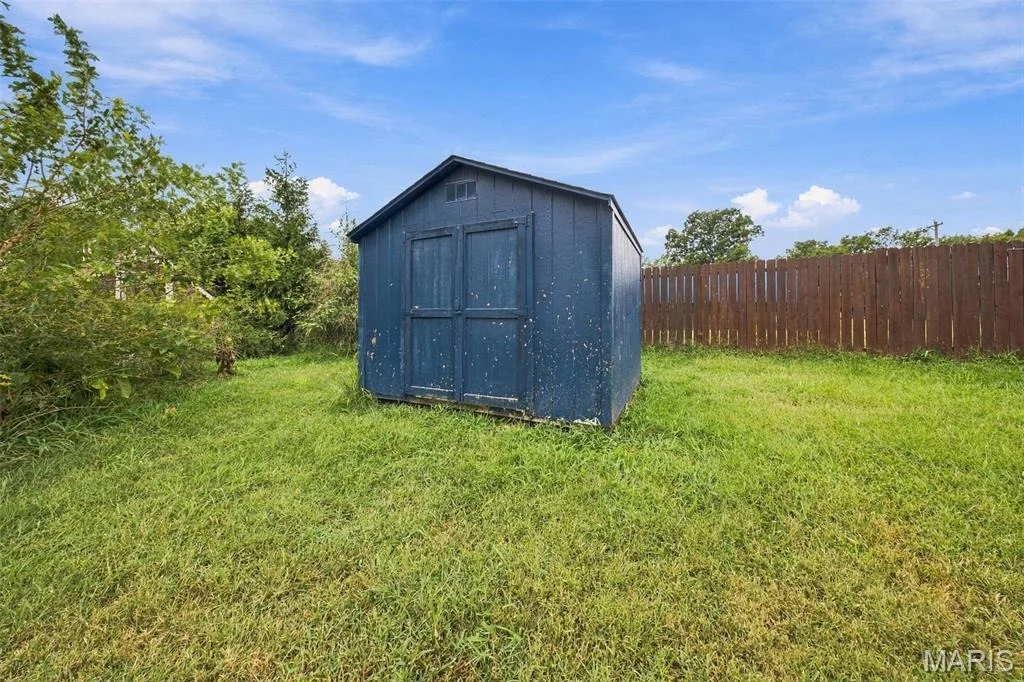 Photo of 109 N Oak Street