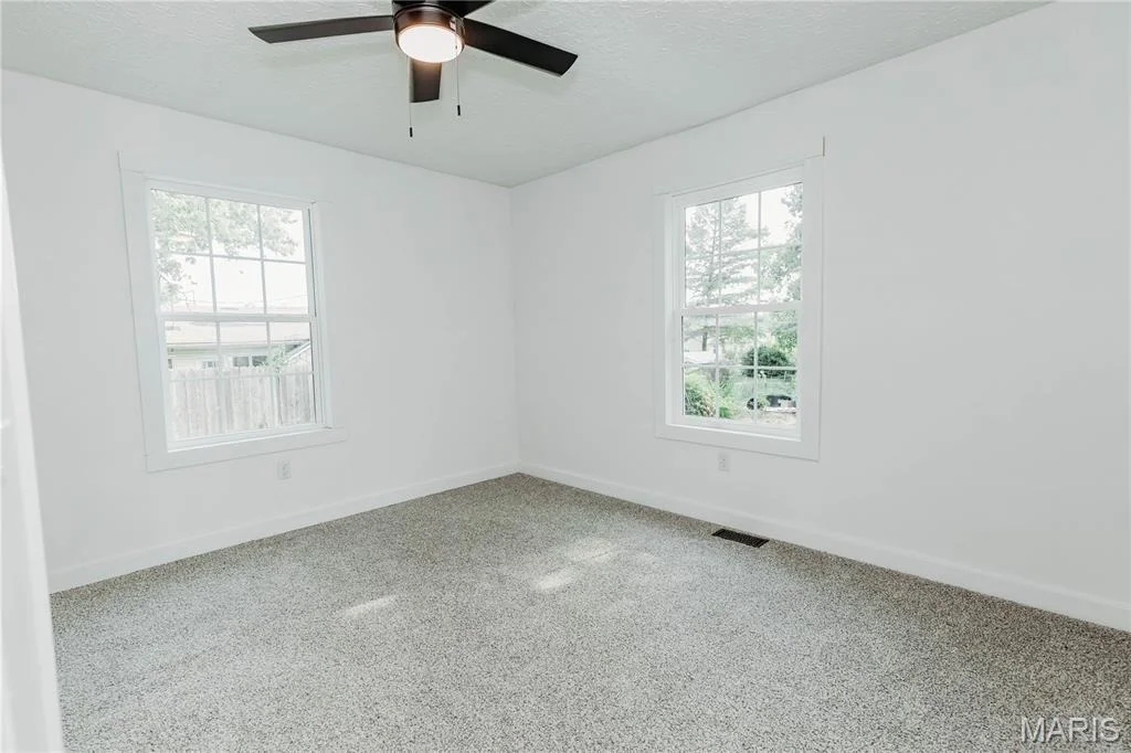Photo of 303 S Pine Street