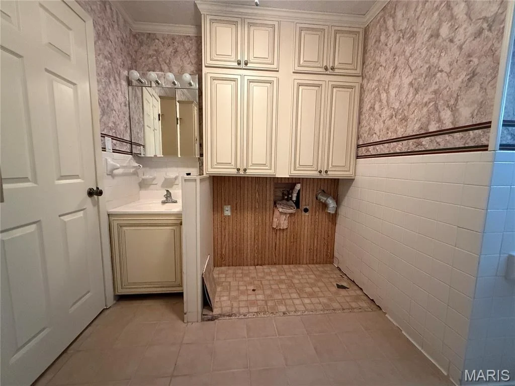 Photo of 938 Masterson Street