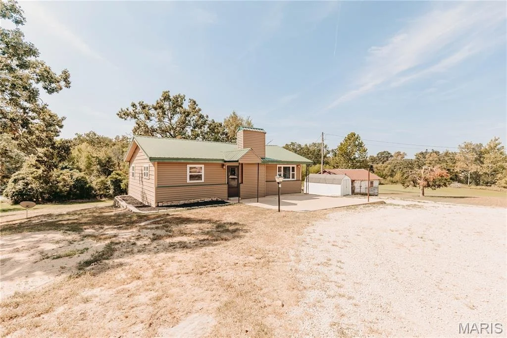Photo of 148 Sudhammer Road