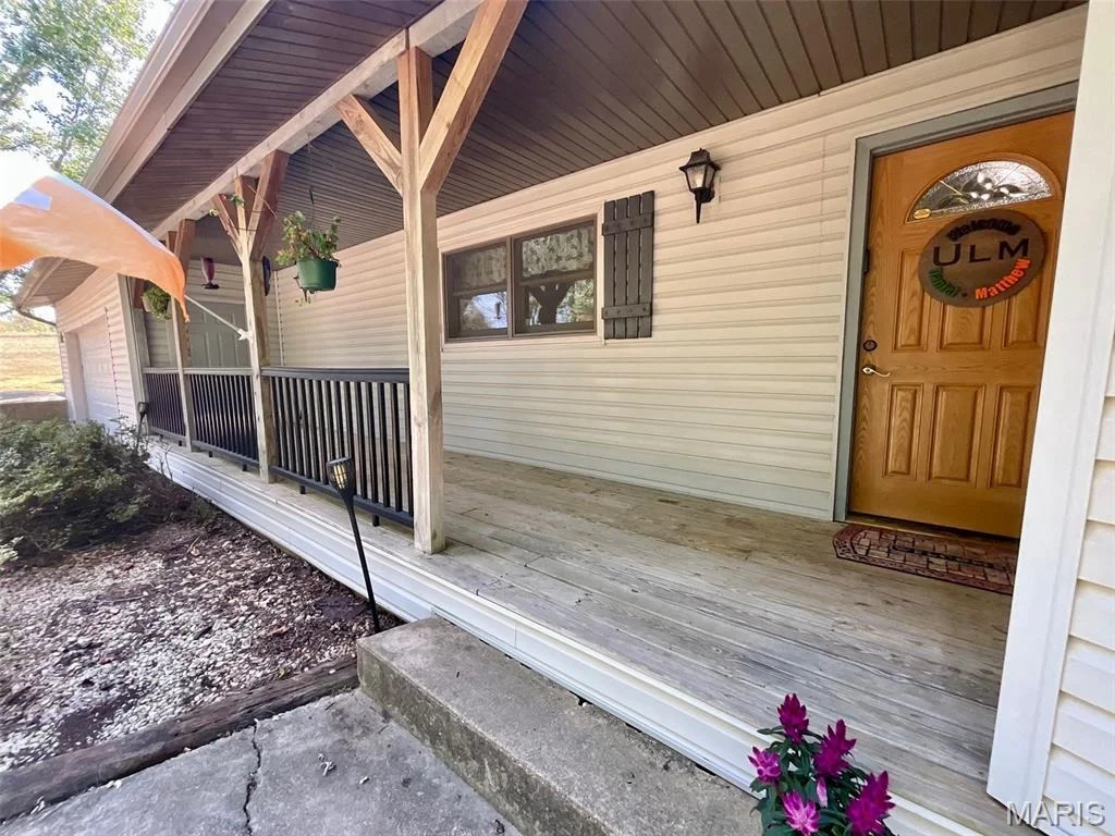 Photo of 9013 County Road 6750