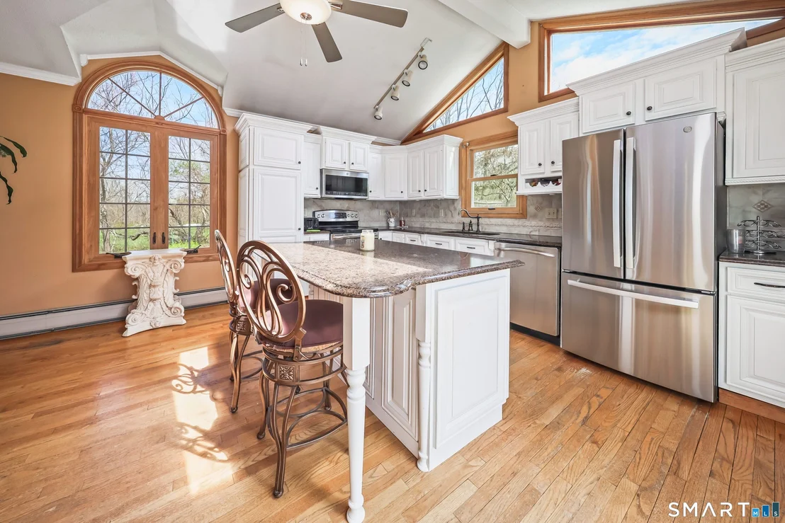 Photo of 211 Cedar Mountain Road