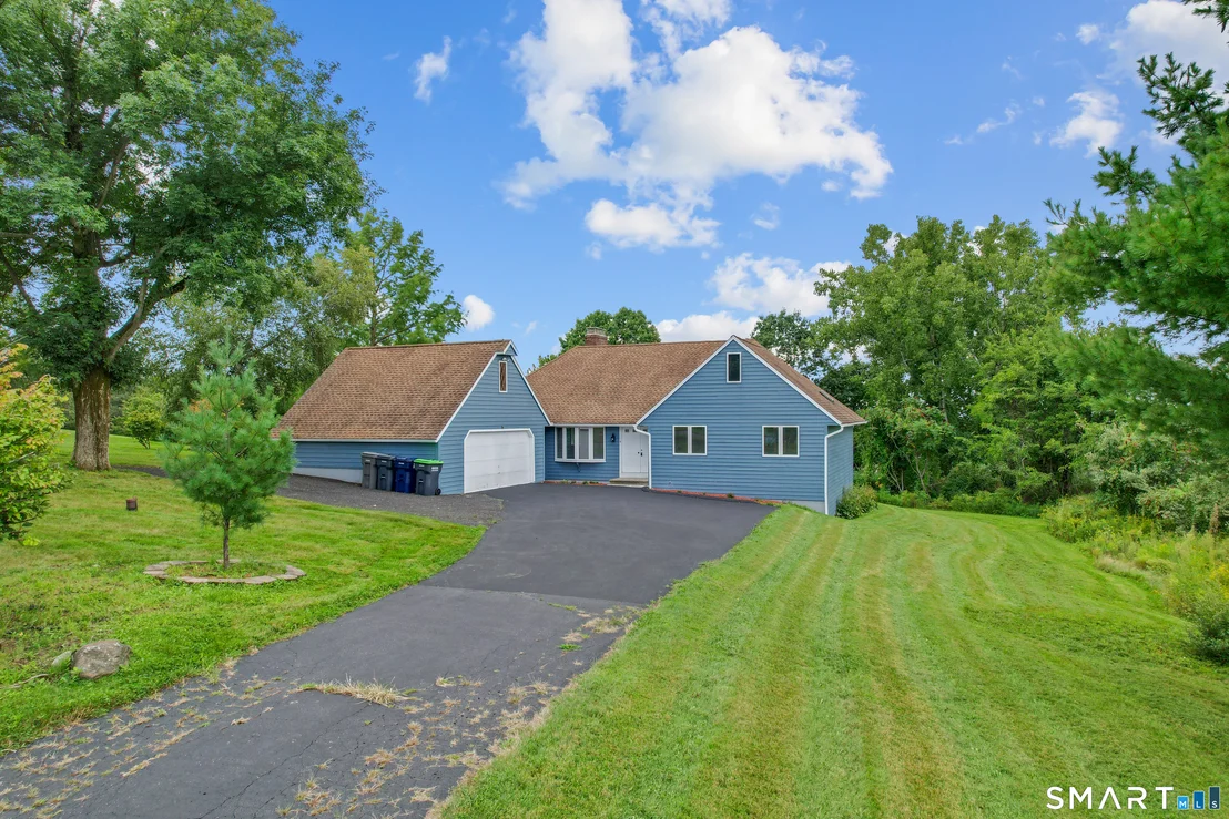 Photo of 4 Bayview Circle