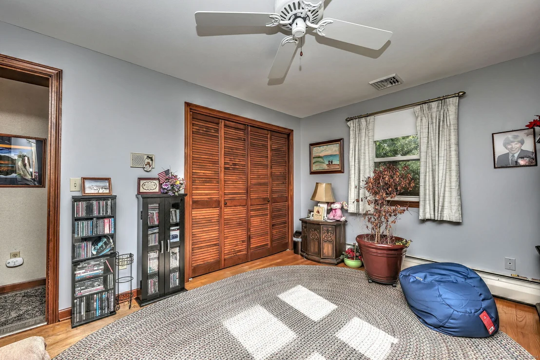 Photo of 1659 Turner Road