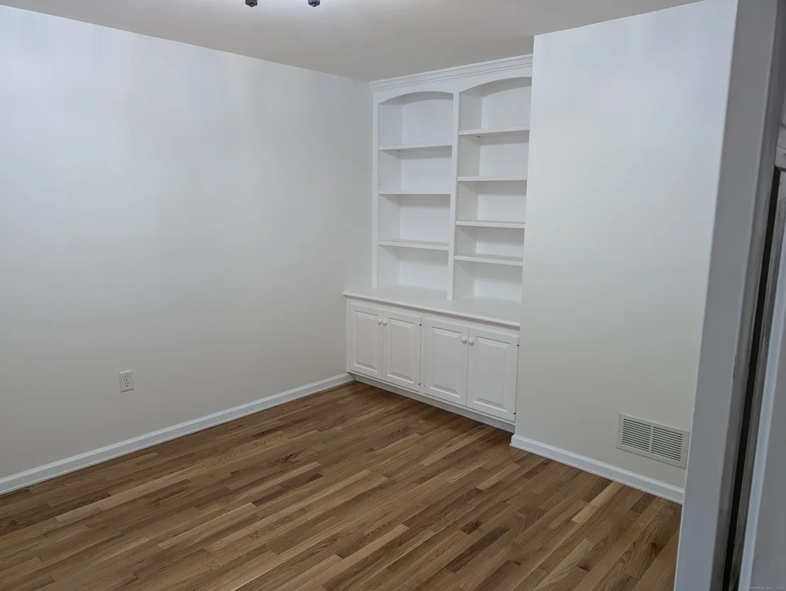 Photo of Unit 4 at 4 Chestnut Lane