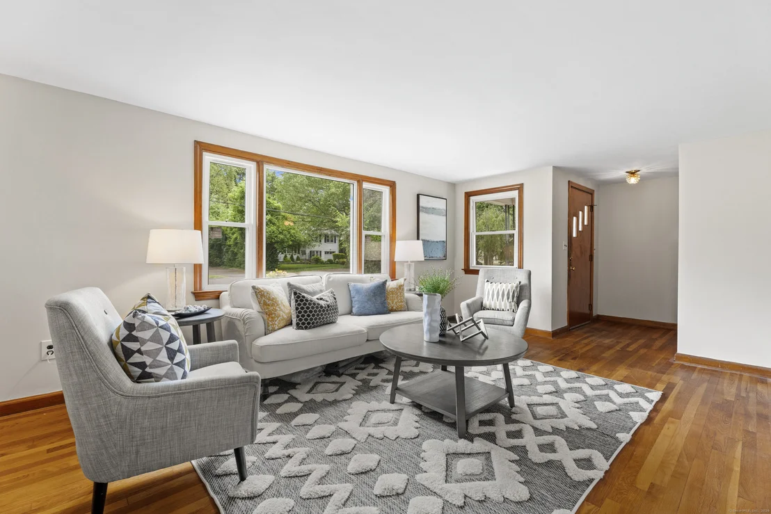 Photo of 24 Bowen Road