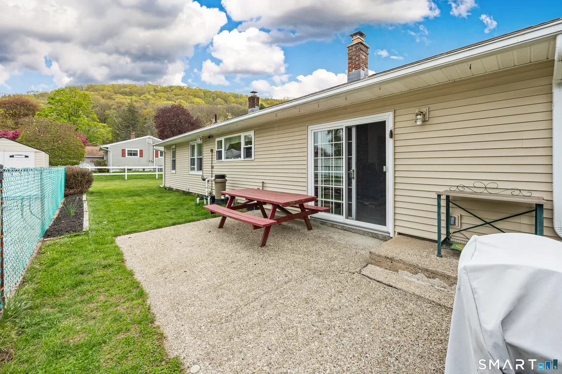 Photo of 44 Beacon Manor Road