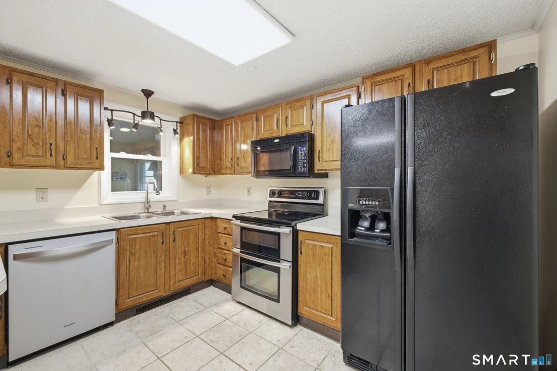 Photo of 141 Hop River Road