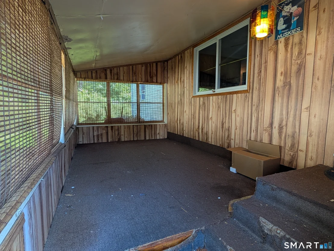 Photo of 116 Meadowbrook Lane