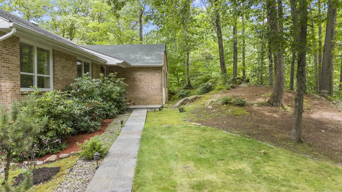 Photo of 35 Deep Valley Road