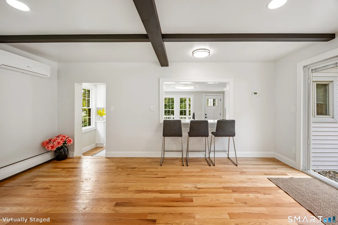 Photo of 20 Hydelor Avenue