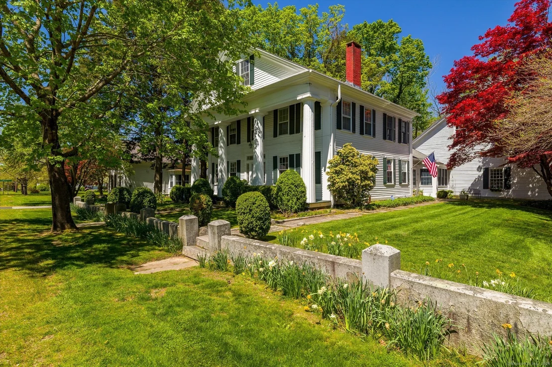 Photo of 362 Thompson Hill Road
