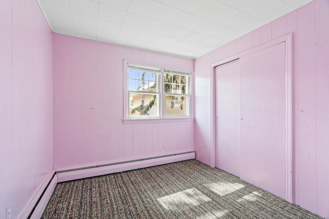 Photo of 143 Highview Avenue