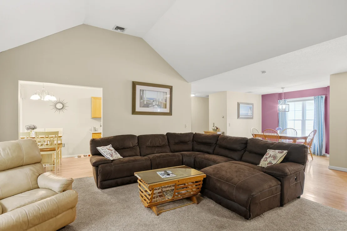 Photo of 27 David Drive