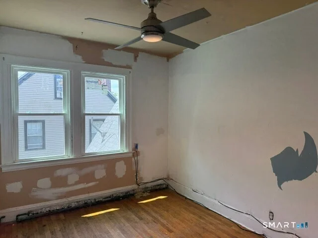 Photo of 105 Roydon Road