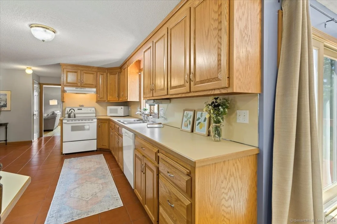 Photo of 461 Addison Road